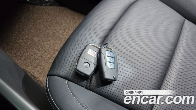 KG Mobility (SsangYong) Torres Gasoline 1.5 4WD T7 2023 — фото 34