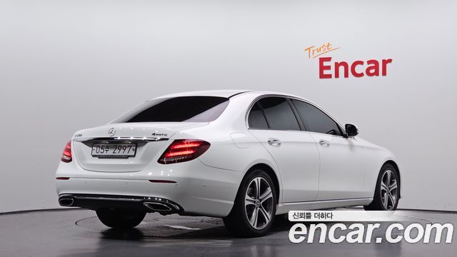 Mercedes-Benz E-Class (W213) E300 Avantgarde 2019 — фото 2