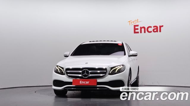 Mercedes-Benz E-Class (W213) E300 Avantgarde 2019 — фото 3