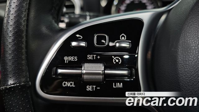 Mercedes-Benz E-Class (W213) E300 Avantgarde 2019 — фото 31