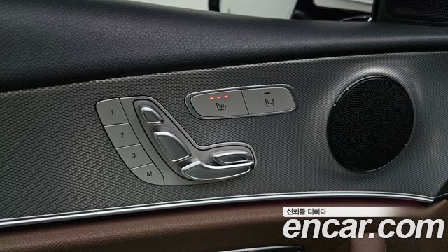 Mercedes-Benz E-Class (W213) E300 Avantgarde 2019 — фото 33