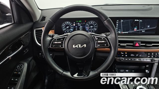 Kia Seltos Gasoline 2.0 2WD Gravity 2023 — фото 13