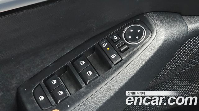 Kia Seltos Gasoline 2.0 2WD Gravity 2023 — фото 28