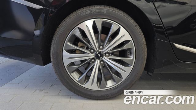 Kia K8 Hybrid Noblesse 2022 — фото 5