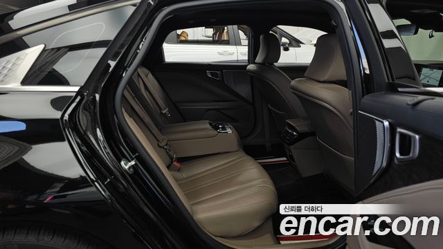 Kia K8 Hybrid Noblesse 2022 — фото 12