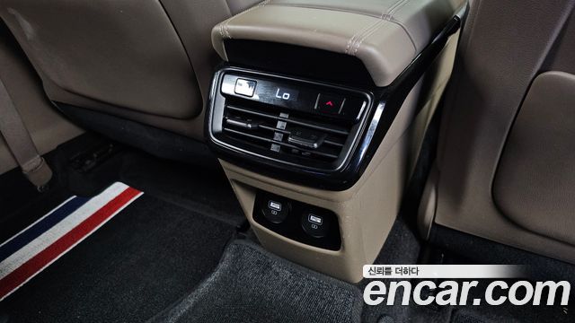 Kia K8 Hybrid Noblesse 2022 — фото 34