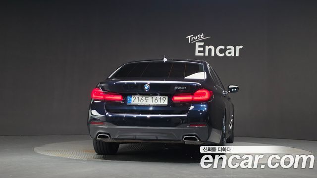 BMW 5 Series (G30) 530i M Sport Package 2022 — фото 4