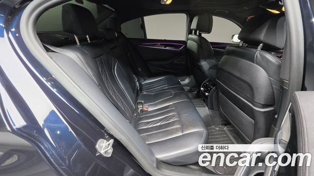 BMW 5 Series (G30) 530i M Sport Package 2022 — фото 32