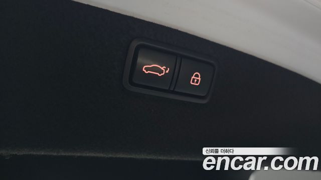 Genesis G80 3.3 GDI Prestige 2018 — фото 27