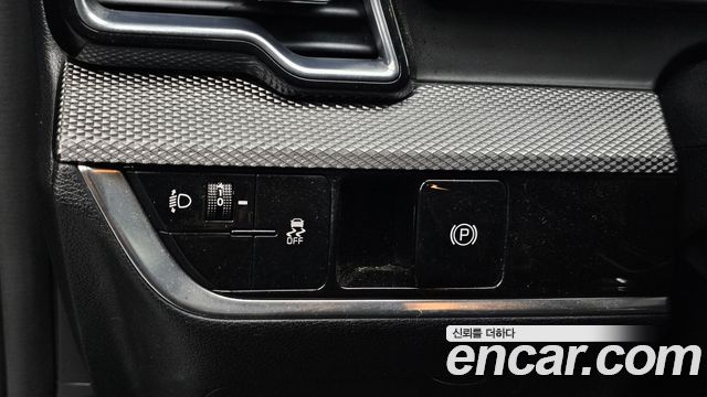 Kia Sportage (V) Diesel 2.0 2WD Prestige 2022 — фото 20