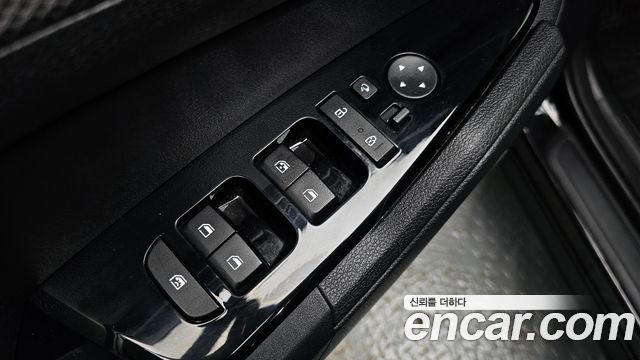 Kia Sportage (V) Diesel 2.0 2WD Prestige 2022 — фото 28