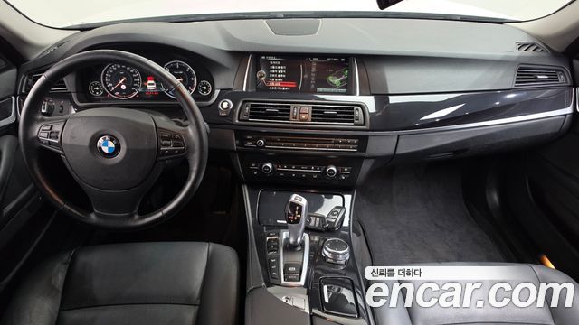 BMW 5 Series (F10) 520d xDrive M Aero Dynamic 2016 — фото 7