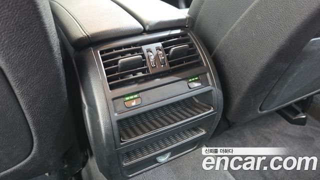 BMW 5 Series (F10) 520d xDrive M Aero Dynamic 2016 — фото 19