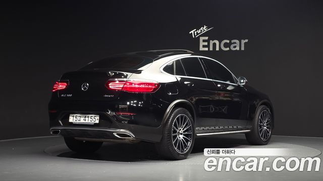 Mercedes-Benz GLC-Class (X253) GLC300 4MATIC AMG Line Coupe 2019 — фото 2