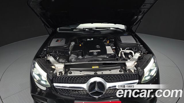 Mercedes-Benz GLC-Class (X253) GLC300 4MATIC AMG Line Coupe 2019 — фото 6