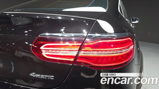 Mercedes-Benz GLC-Class (X253) GLC300 4MATIC AMG Line Coupe 2019 — фото 29