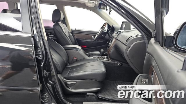 KG Mobility (SsangYong) Rexton W 2.0 4WD RX7 Luxury 2013 — фото 11