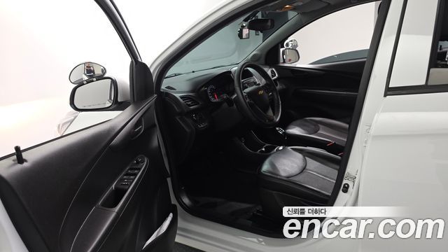 Chevrolet Spark LT 2019 — фото 10