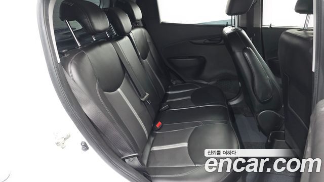 Chevrolet Spark LT 2019 — фото 16