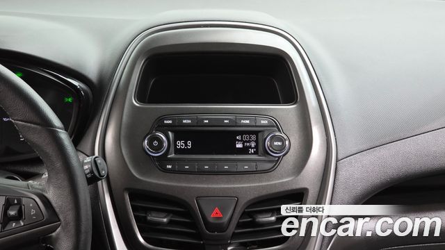 Chevrolet Spark LT 2019 — фото 18
