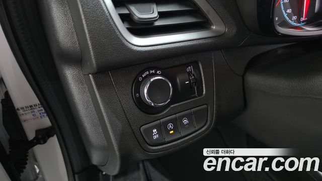 Chevrolet Spark LT 2019 — фото 21