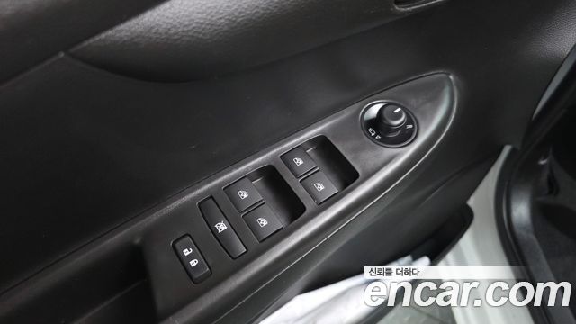 Chevrolet Spark LT 2019 — фото 36