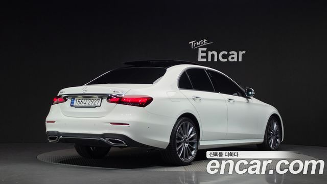Mercedes-Benz E-Class (W213) E350 4MATIC AMG Line 2022 — фото 2