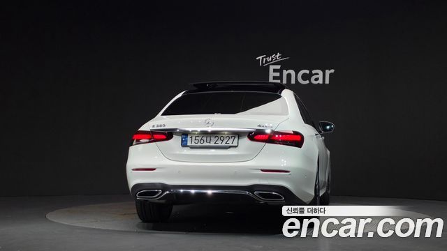 Mercedes-Benz E-Class (W213) E350 4MATIC AMG Line 2022 — фото 4