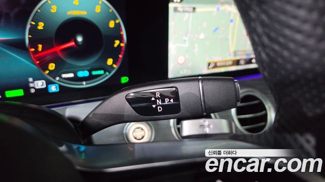 Mercedes-Benz E-Class (W213) E350 4MATIC AMG Line 2022 — фото 9