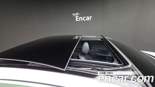 Mercedes-Benz E-Class (W213) E350 4MATIC AMG Line 2022 — фото 12