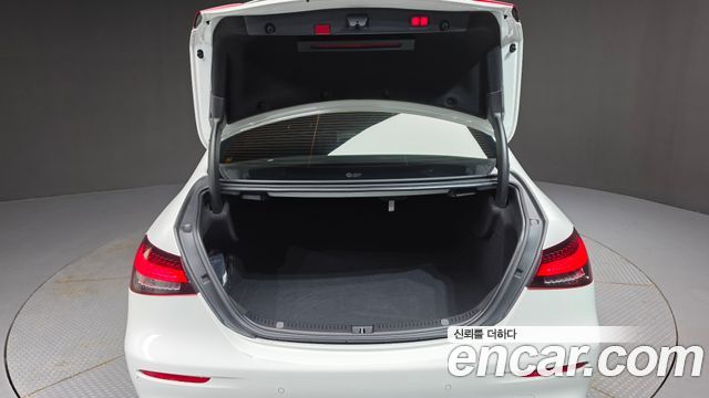Mercedes-Benz E-Class (W213) E350 4MATIC AMG Line 2022 — фото 33
