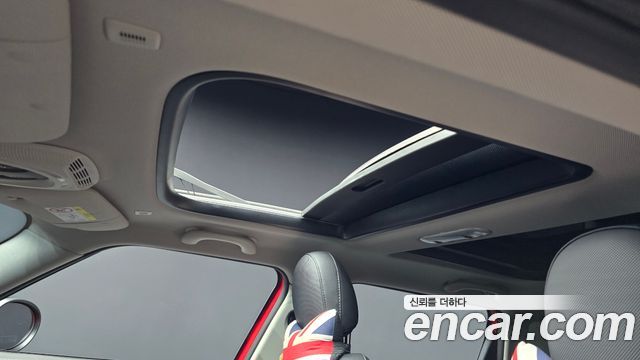 MINI Cooper Clubman Classic 2nd 2024 — фото 17