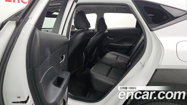 Hyundai Kona (SX2) Gasoline 1.6 Turbo 2WD Modern 2023 — фото 11