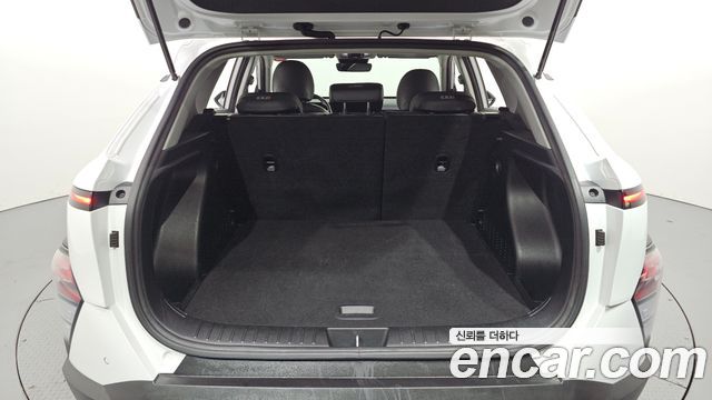 Hyundai Kona (SX2) Gasoline 1.6 Turbo 2WD Modern 2023 — фото 15