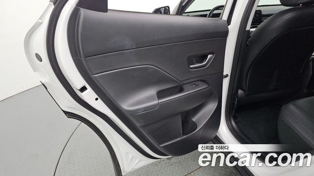 Hyundai Kona (SX2) Gasoline 1.6 Turbo 2WD Modern 2023 — фото 25