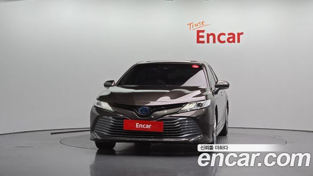 Toyota Camry (XV70) 2.5 XLE Hybrid 2019 — фото 3