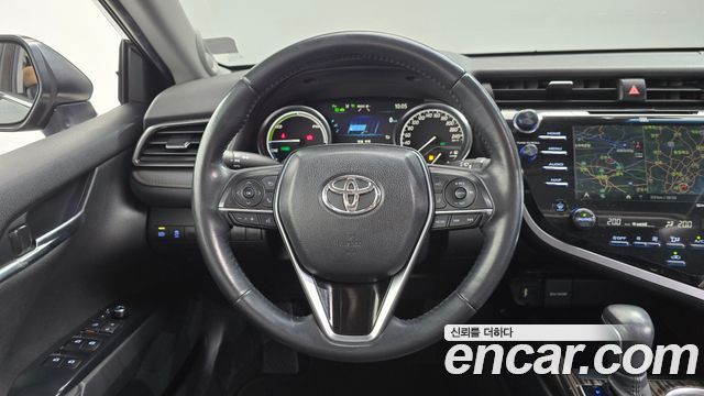 Toyota Camry (XV70) 2.5 XLE Hybrid 2019 — фото 14