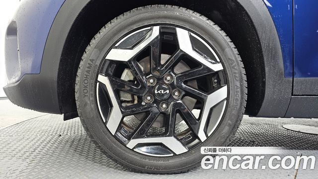 Kia Seltos Gasoline 1.6 Turbo 2WD Signature 2023 — фото 5