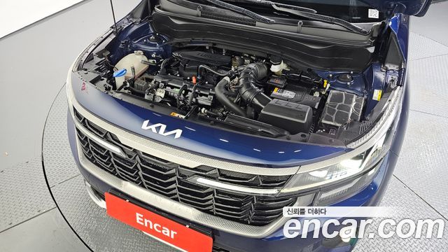 Kia Seltos Gasoline 1.6 Turbo 2WD Signature 2023 — фото 6