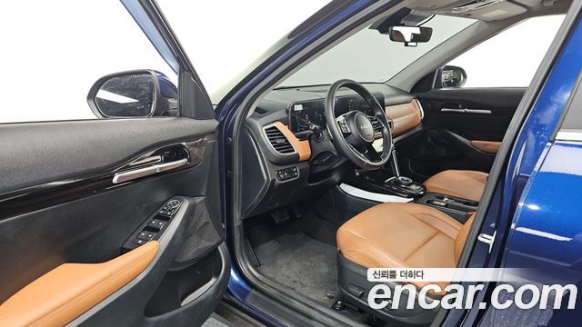 Kia Seltos Gasoline 1.6 Turbo 2WD Signature 2023 — фото 10