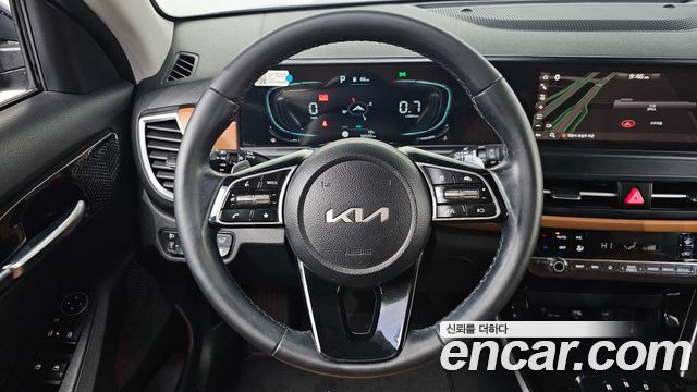 Kia Seltos Gasoline 1.6 Turbo 2WD Signature 2023 — фото 14