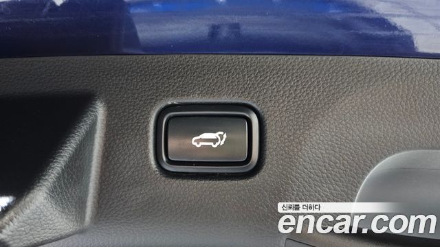 Kia Seltos Gasoline 1.6 Turbo 2WD Signature 2023 — фото 17