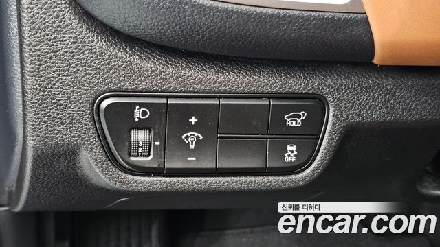 Kia Seltos Gasoline 1.6 Turbo 2WD Signature 2023 — фото 20