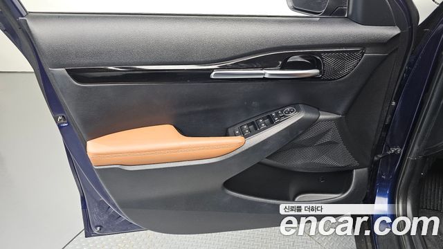 Kia Seltos Gasoline 1.6 Turbo 2WD Signature 2023 — фото 24