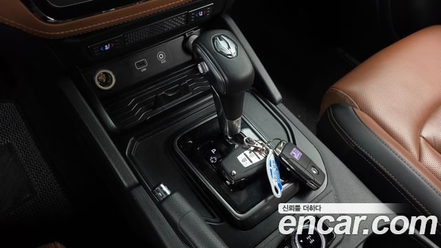 KG Mobility (SsangYong) Rexton Sports Khan Diesel 2.2 4WD Noblesse (5-Link) 2021 — фото 9