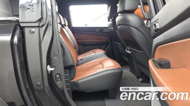KG Mobility (SsangYong) Rexton Sports Khan Diesel 2.2 4WD Noblesse (5-Link) 2021 — фото 12