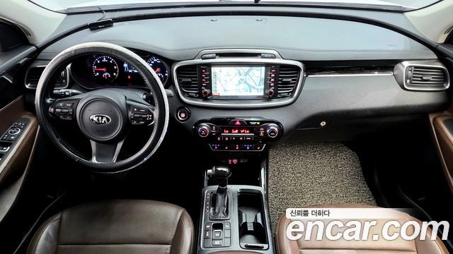 Kia Sorento Diesel 2.0 2WD Noblesse 2016 — фото 7