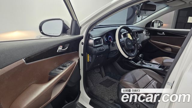 Kia Sorento Diesel 2.0 2WD Noblesse 2016 — фото 10