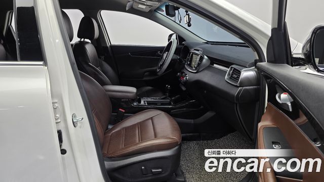 Kia Sorento Diesel 2.0 2WD Noblesse 2016 — фото 12