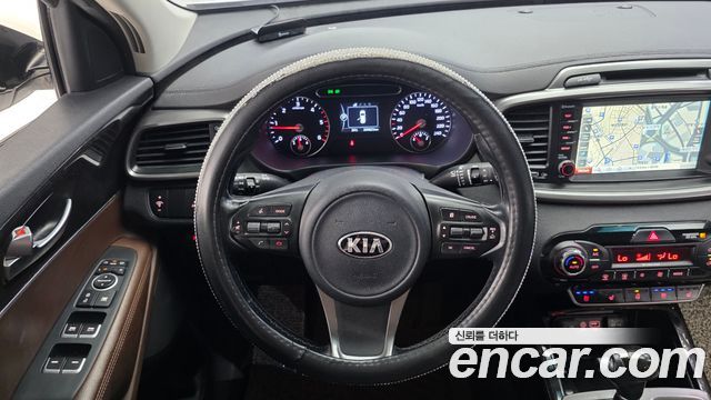 Kia Sorento Diesel 2.0 2WD Noblesse 2016 — фото 13